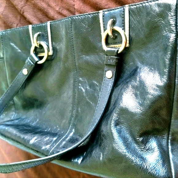 Vintage Coach Women's Patent Leather and Suede Inlaid Purse Bag - Picture 4 of 16